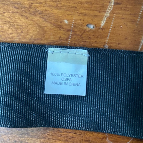 Rara Avis by Iris Apfel Flower Belt. NWT - Picture 4 of 4